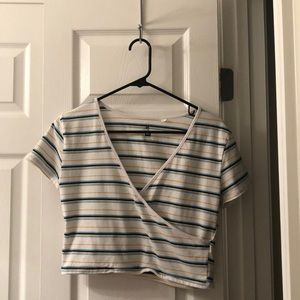 Striped low-cut crop top